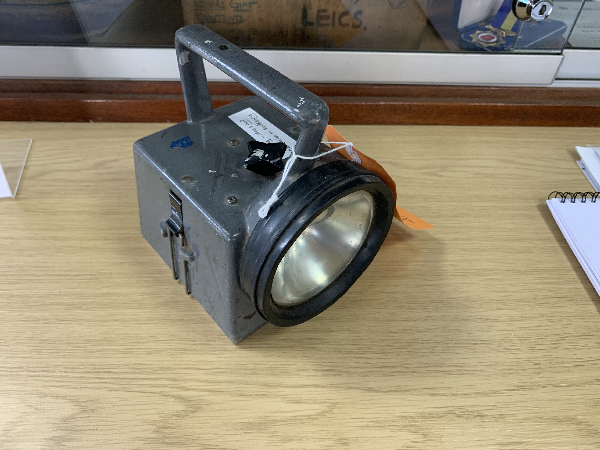 BARIC LAMP